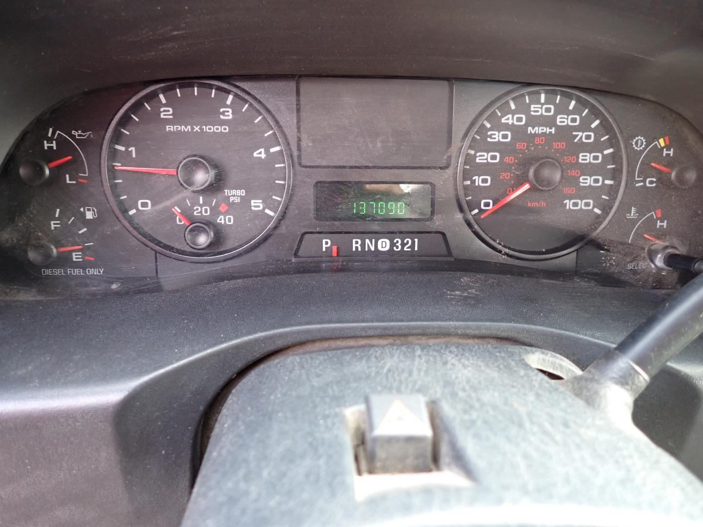 ./imagenes/INVOICE/2019/15763/CAMIONETA DE SERVICIO  FORD_F550 (2).JPG